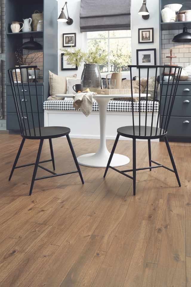 modern farmhouse kitchen with hardwood flooring